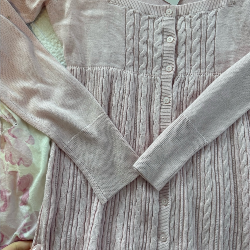 Hollister Long Sleeve Knit - Picture 5 of 6